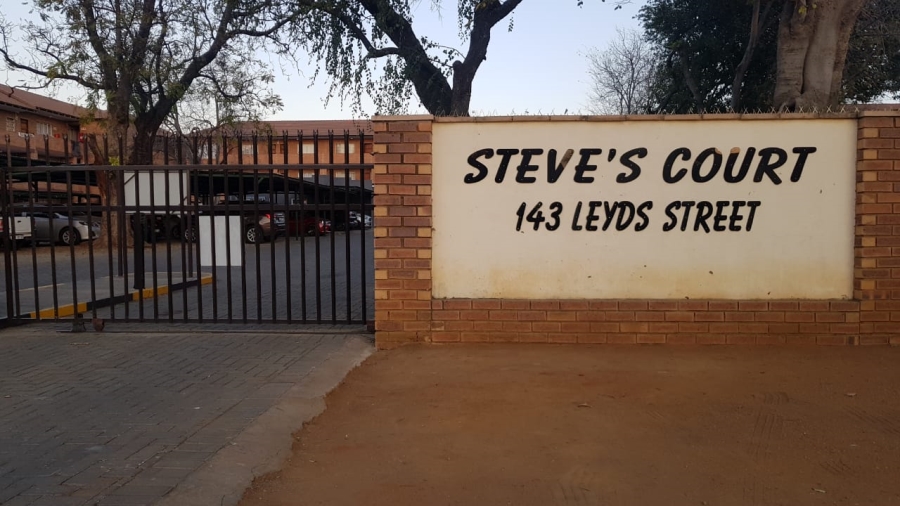 1 Bedroom Property for Sale in Rustenburg Central North West